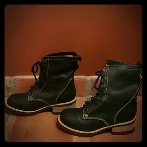 Subterrain black combat boots w/wood detail
